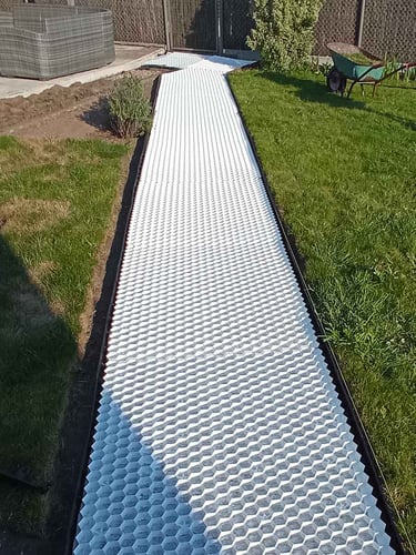 EuroGravel PLUS grindstabilisatie wit aangelegd