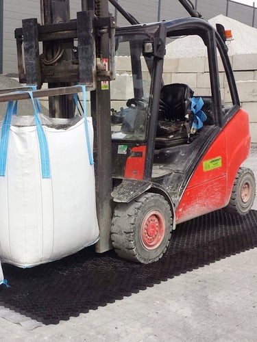 EuroGravel PRO grindplaten met heftruck